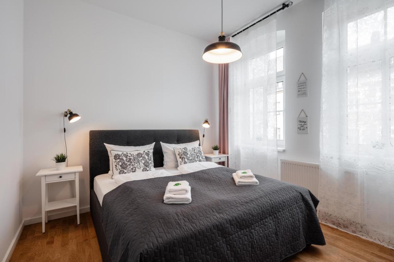 Goethe Palais Charlotte 4p L Lift I Parkplatzi Zentrum I Helios Aue (Saxony)